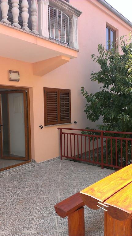 Apartments Hana Starigrad Exterior photo