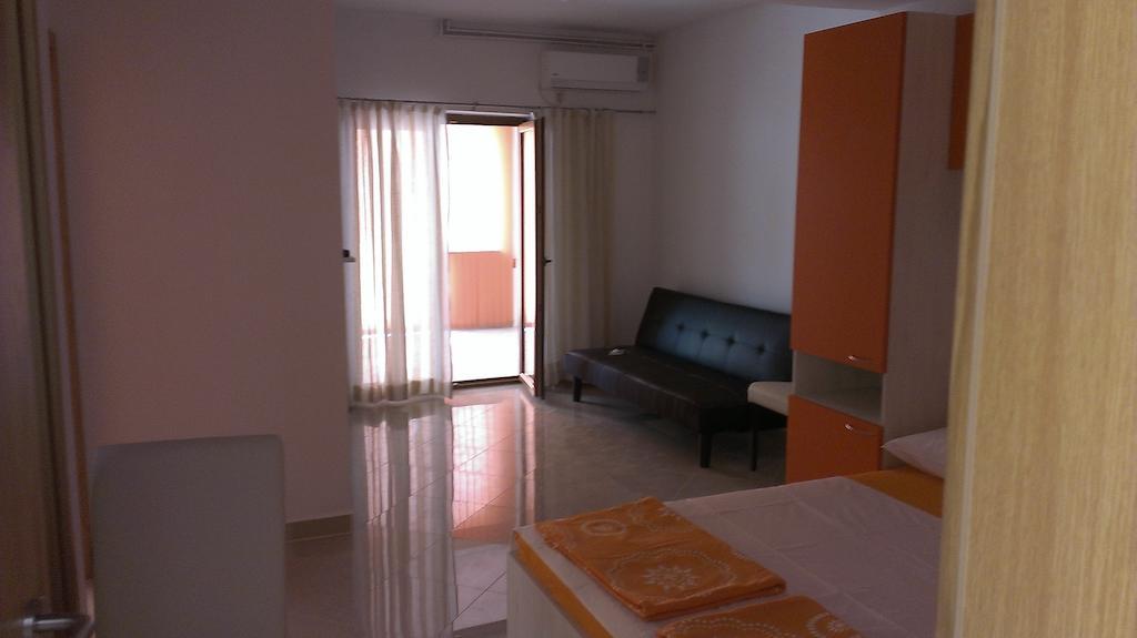 Apartments Hana Starigrad Room photo